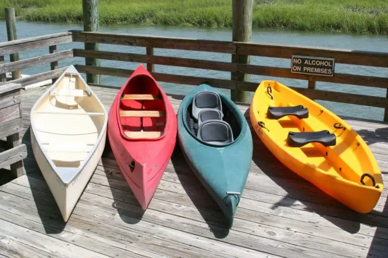 Types of Canoes