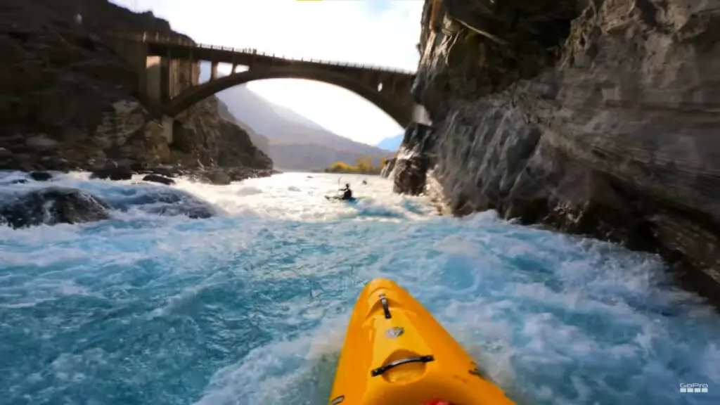 kayaking thru the rough water
